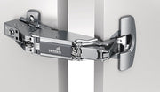 Weitwinkelscharnier Sensys 8657i m.integrierter Dämpfung TH 52 halb vorliegend