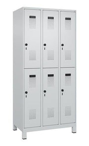 Garderobenschrank Evolo PLUS Füße 900mm lichtgrau/lichtgrau 6 Abteile C+P