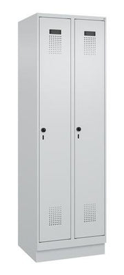 Garderobenschrank Evolo PLUS Sockel 600mm lichtgrau/lichtgrau 2 Abt.C+P