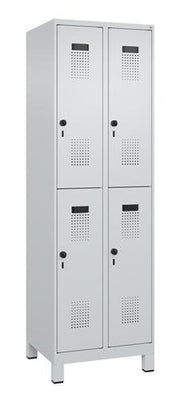 Garderobenschrank Evolo PLUS Füße 600mm lichtgrau/lichtgrau 4 Abteile C+P