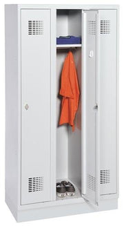 Garderobenschrank m.Sockel H1800xB900xT500mm lichtgrau/ lichtgrau 3 Abt.ORGAMI