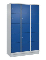 Fächerschrank Evolo PLUS 1200mm Sockel lichtgrau/enzianblau Fächer 3 x 5 C+P