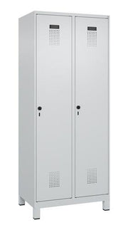 Garderobenschrank Evolo PLUS Füße 800mm lichtgrau/lichtgrau 2 Abt.C+P