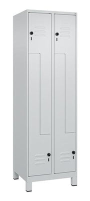 Garderobenschrank Classic PLUS Füße 600mm lichtgrau/lichtgrau 4 Abt. C+P